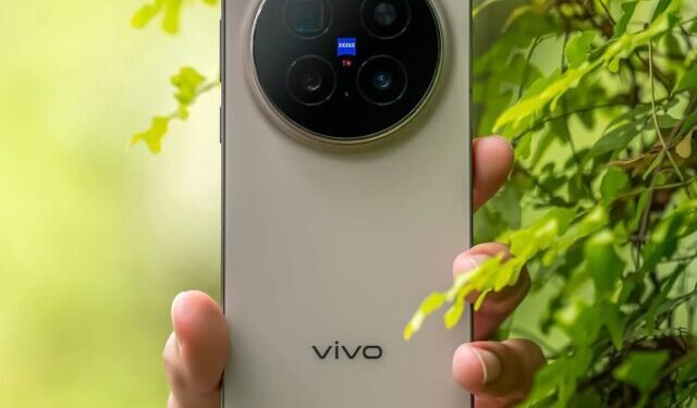 Saingi Oppo Find X9, Harga Vivo X300 Pro Bocor 1 Vivo X300