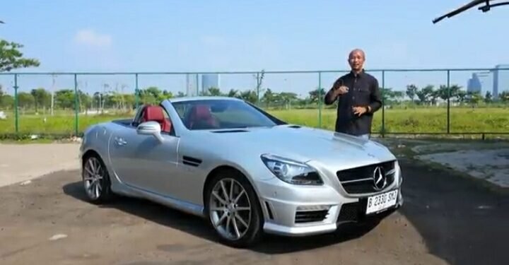 Mercedes Benz SLK 55 AMG Koleksi Terbaru Fitra Eri, Cek Kekurangan dan Kelebihannya 1 Mercedes Benz SLK 55 AMG