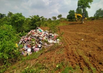Pemkab Lebak Ancam Seret Pemkab Serang ke Ranah Hukum Soal Pembuangan Sampah 2 Pemkab Lebak siap gugat Pemkab Serang
