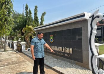 Wajah Kantor Walikota Cilegon Berubah, Ganti Tema Warna dari Oranye ke Hitam Putih Telan Rp30 Juta 1 Kantor Walikota Cilegon