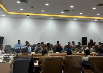 Tiap Hari Bikin Emosi! Warga dan Pelaku Usaha Tuntut Pelebaran Jalan Bojonegara-Pulo Ampel 3 warga bojonegara