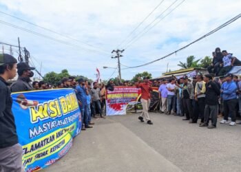 truk tambang