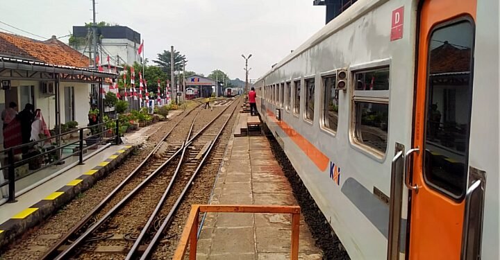 Stasiun Rangkasbitung Ultimate Segera Beres, Perlintasan Sebidang Ini Bakal Ditutup KAI 1 Stasiun Rangkasbitung Ultimate