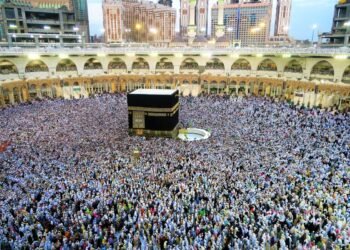 Ada Perang Timur Tengah, Jemaah Umrah Banten Tak Terkendala di Tanah Suci: Ketua DPRD Banten Tetap Berangkat 6 Ilustrasi. Meski terjadi perang Timur Tengah namun aktivitas umrah tak terganggu. (Pixabay/Konevi)