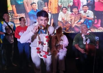 Lifter Rizki Juniansyah