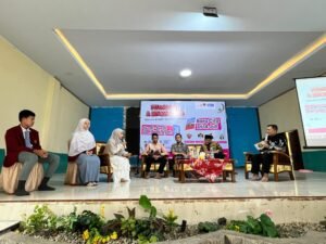 Peluncuran Buku 'Bara Cita di 14 Juli' karya Siswa SMA Terpadu Al-Qudwah, Dihadiri Pipit Piharsih 2 sma terpadu al-qudwah