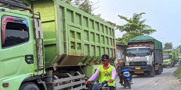 Pengusaha Siap-siap! Pemkot Cilegon Wajibkan Kendaraan Industri Pakai Plat Kota Baja 1 Pemkot Cilegon kendaraan industri