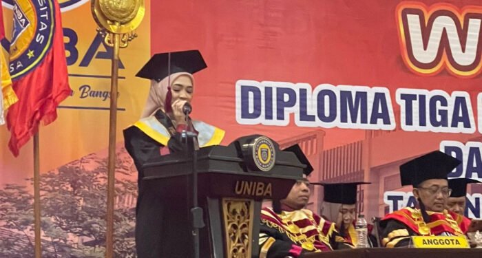 Ismatul Fitria Bangga jadi Lulusan Uniba 2025 1 uniba