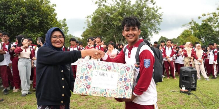 Ribuan Mahasiswa Baru Uniba Ikut Outdoor Activity, Berlangsung Meriah 1 uniba outdor