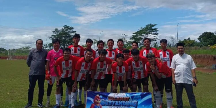 Melalui Sepak Bola, Unsera Promosikan Green Football Diplomacy 1 unsera