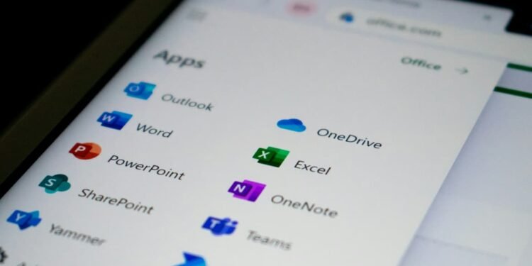 Begini Cara Atur Ukuran Kertas F4 di Word dan Excel, Biar Hasil Print Gak Berantakan 1 Kertas F4
