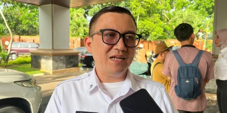 Dorong Revisi Aturan Pajak Mobil Listrik,Bapenda Banten Minta Pusat Ubah Kebijakan 1 Mobil listrik