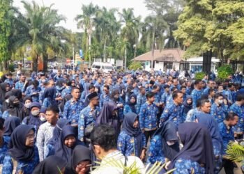 pejabat eselon dan camat Pemkot Cilegon