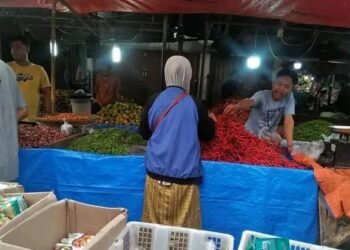 PKL Jalan Sunan Kalijaga Lebak Direlokasi, Kuli Panggul Khawatir Kehilangan Penghasilan 4 PKL