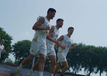 Baru Tiba di Surabaya, Persib Bandung Langsung Geber Latihan Jelang Lawan Madura United 10 Sesi latihan Persib Bandung jelang hadapi Madura United. (persib.co.id)