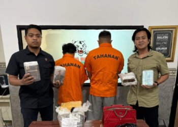 Polda Banten Ungkap Peredaran 3 Kg Ganja, Dua Tersangka Diamankan 4 Polda Banten