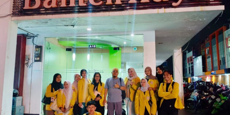 Mahasiswa Unsera Kunjungi Banten Raya, Pelajari Manajemen Media Masa 1 unsera