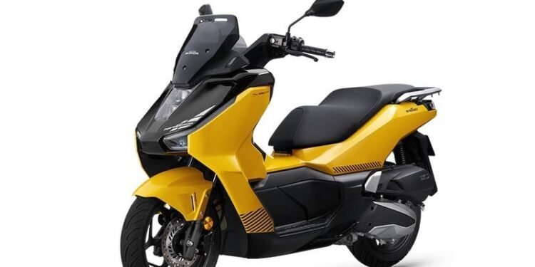 Istimewanya Honda NWG150, Motor Yang Memiliki Dashcam dan Radar 1 Honda NWG150