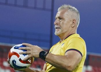 Pelatih penjaga gawang Persib Bandung, Mario Jozic puji penampilan Teja Paku Alam.