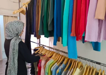 Impor Baju Bekas Ditutup, Pelaku Usaha Thrifting di Kota Serang Menjerit 9 baju bekas