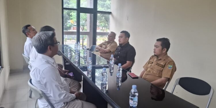 Robinsar Berkeinginan Jemput TKI Asal Cilegon ke Arab Saudi 1 Robinsar