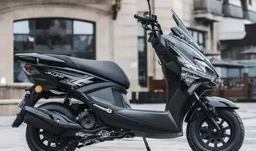 Sempat Lama Vakum, Jialing Kenalkan Skutik 125 cc dengan Harga Super Murah 1 Jialing