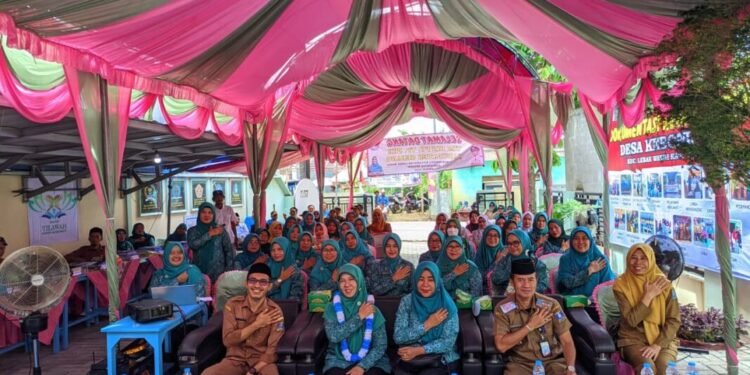 TP PKK Kabupaten Serang Lakukan Evaluasi dan Pembinaan di Desa Kebonratu 1 TP PKK