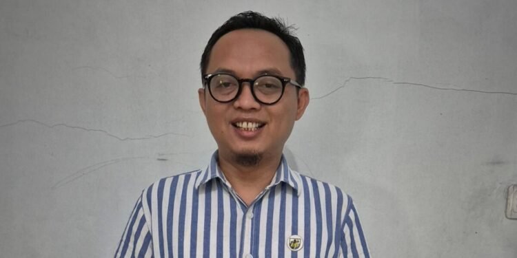 Ketua DPD KNPI Kota Serang Fauzan Dardiri dan catatannya tentang Hari Guru Nasional.