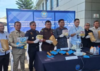 Hadiri Pemusnahan Narkotika di BNN, Kesbangpol Banten Nyatakan Komitmen Jaga Generasi Penerus Bangsa 2 Kebangpol BNN Banten