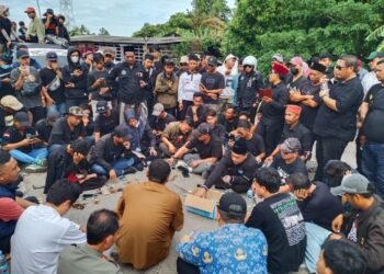 Janjikan Pertemuan dengan Gubernur Banten Tak Dipenuhi, Warga Bojonegara–Puloampel Merasa Diabaikan 3 Bojonegara