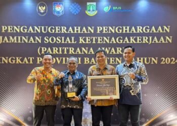 Pemprov Banten Berikan Penghargaan Paritrana Award ke Pemkot Cilegon 3 penghargaan