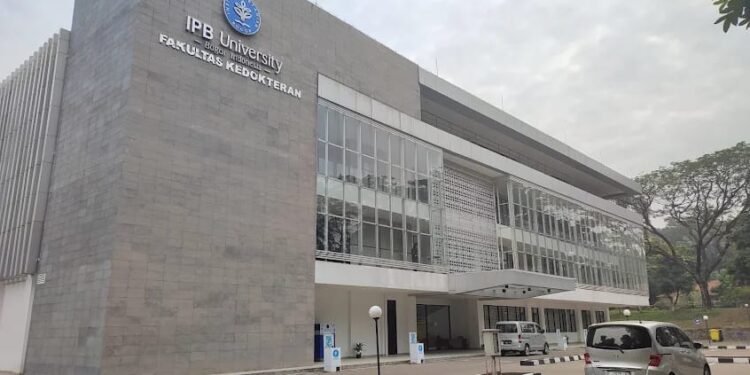 Biaya Kuliah Kedokteran Kampus IPB 2025, Cek Rincian UKT dan Terbaru Semua Jalur 1 biaya kuliah kedokteran IPB