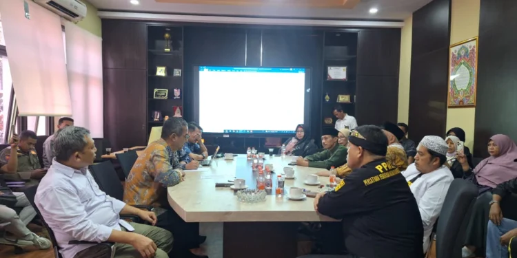 Gebrak Banten Desak Pabrik Miras di Cikande Ditutup, Pemprov Kirim Surat ke Pusat 1 penolakan pabrik miras di Cikande