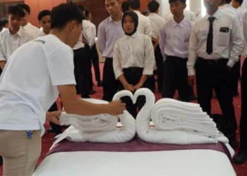 Bisnis Perhotelan Tetap Butuh Sentuhan Manusia Meski Teknologi Berkembang 11 Bisnis perhotelan