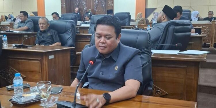 Komisi I DPRD Cilegon Dukung Penuh Langkah Walikota Berhentikan Maman, Mekanisme Ditempuh Sesuai Prosedur 1 Cilegon