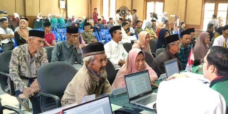 197 Pasutri di Lebak Ikuti Isbat Nikah Massal, Peserta Dapat Voucher Kamar Hotel 1 Isbat Nikah HUT Lebak