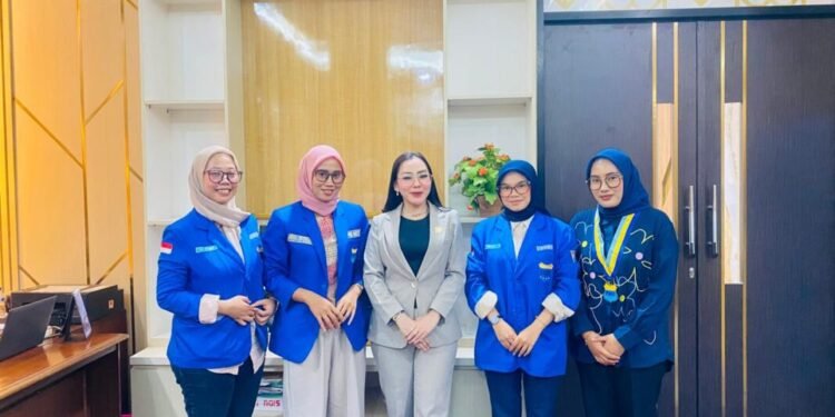 Dukung KOPRI Eco Movement, Nia Purnama Sari Siapkan 100 Bibit Pohon untuk Banten 1 KOPRI PKC PMII Banten