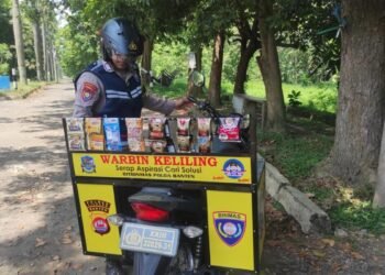 Polsek Purwakarta Cilegon Lakukan Pendekatan Warga Lewat Warkop Keliling 10 Cilegon