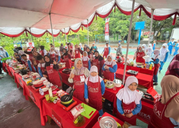 SDS YPWKS IV Cilegon Kedatangan CEDEA Goes to School, Lomba Meriah dan Makan Bareng 11 SDS YPWKS IV Cilegon