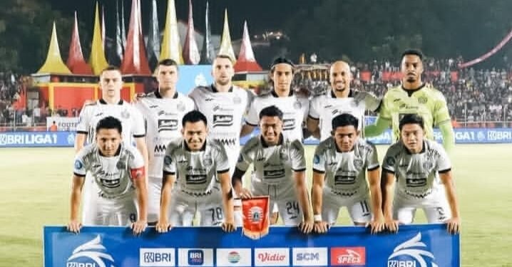 Semen Padang vs Persija Jakarta