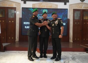 Brigjen TNI Daru Cahyadi Soeprapto Resmi Jabat Danrem 064/MY Gantikan Mayjen TNI Edi Saputra 2 TNI