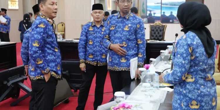 Sambut Tahun Baru, Pemprov Banten Opsikan Aktivitas Truk Tambang Dihentikan Sementara 1 Truk Tambang dibatasi