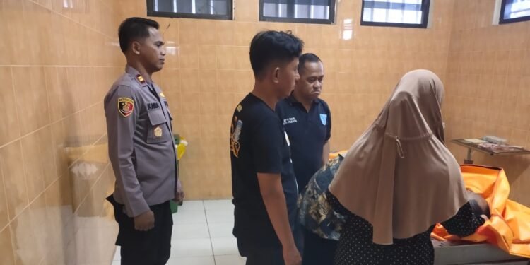 Diduga Serangan Jantung, Pria Paruh Baya di Purwakarta Cilegon Ditemukan Tewas Depan Bengkel 1 jasad pria paruh baya di Cilegon