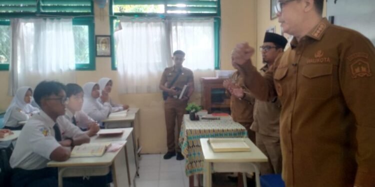899 Pelajar SMP Negeri di Kota Serang Tak Bisa Baca Al Quran 1 Kota Serang