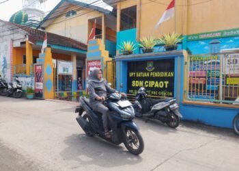 SDN Cipaot Cilegon Rawan Longsor, Butuh Relokasi Karena Buat Khawatir Siswa Saat Belajar 9 Cilegon