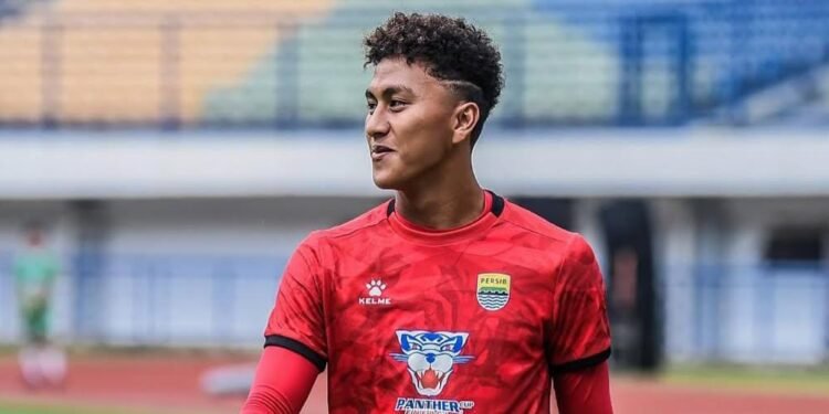 Debut Fitrah Maulana di Persib saat Hadapi Borneo FC: Sempat Tegang Karena Pertama Kali 1 persib