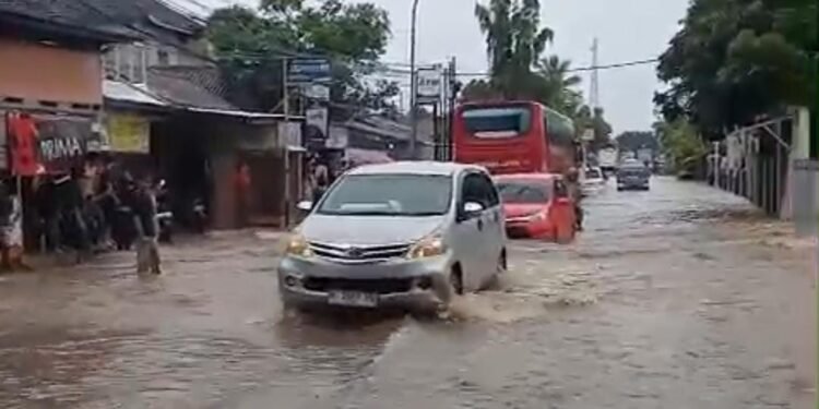 Banjir di Desa Baros