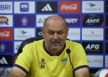 Hadapi Persija Jakarta di GBLA, Bojan Hodak Minta Pemain Kontrol Emos 7 Persib vs Persija Jakarta