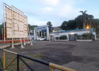 PT Krakatau Steel melaksanakan program Golden Handshake bagi 300 karyawan