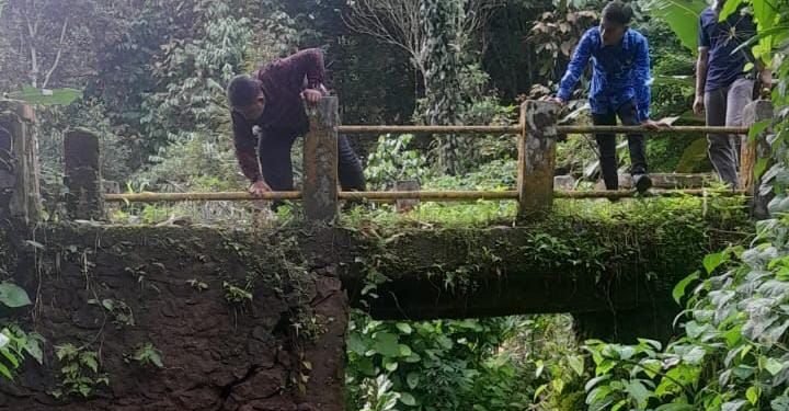 Jembatan Ciwates, Desa Sukaraja